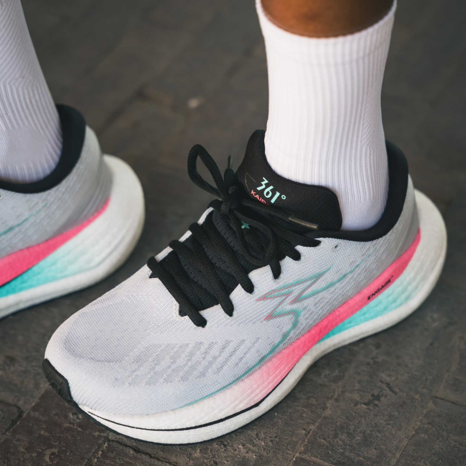 Women's Kairos 4